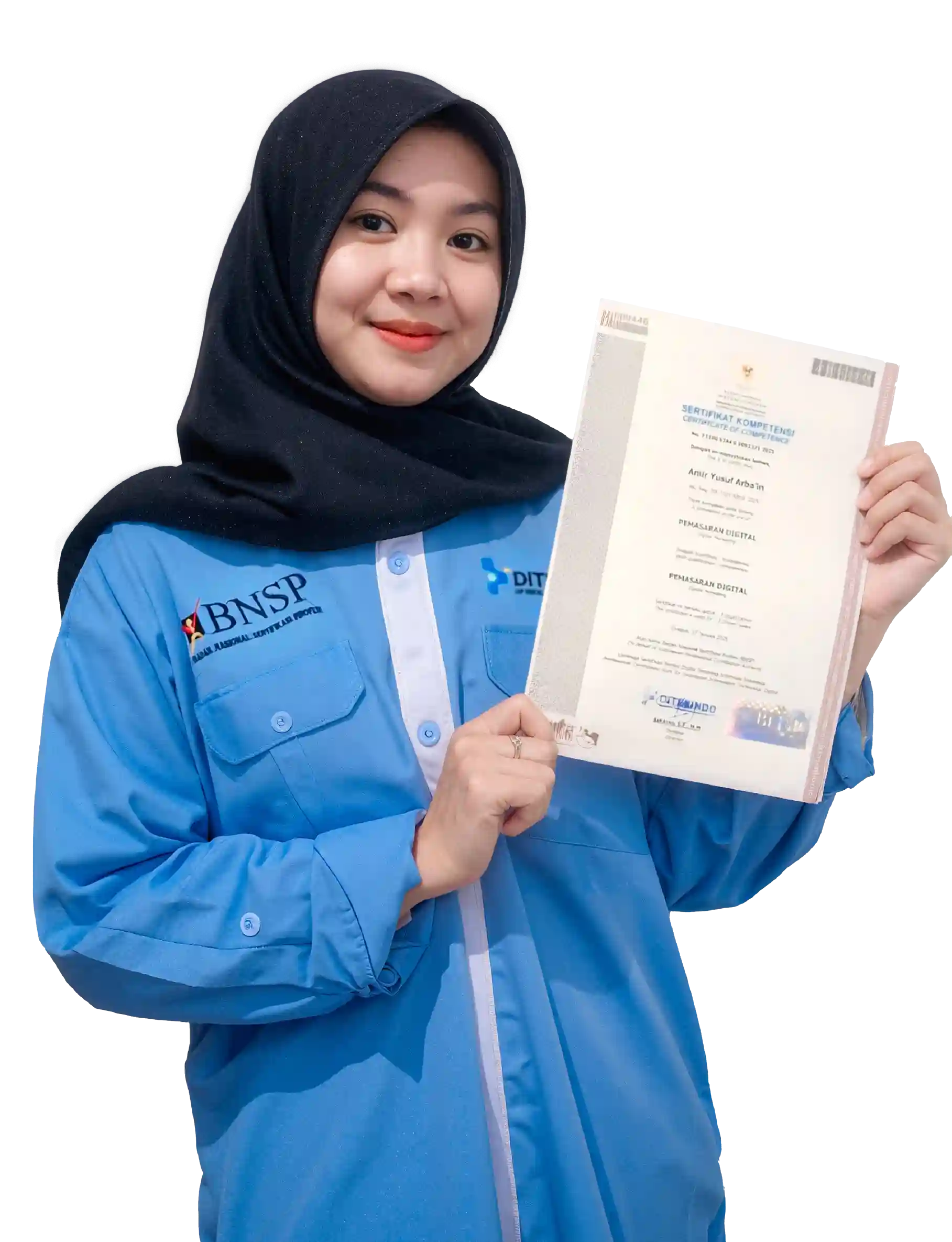 Peserta sertifikasi BNSP di LSP Ditekindo memegang sertifikat kompetensi resmi